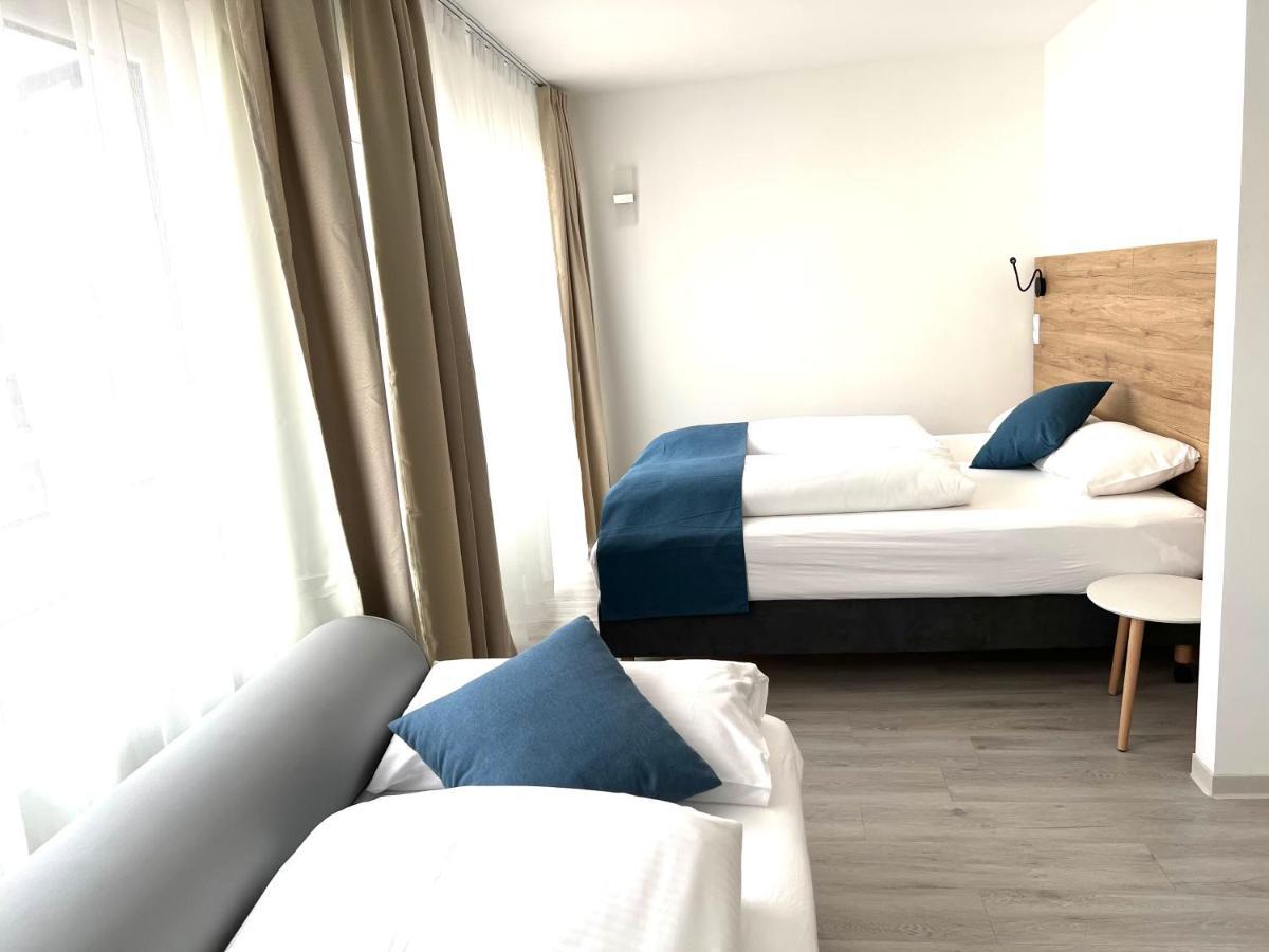 Hotel 83 Bonn Esterno foto