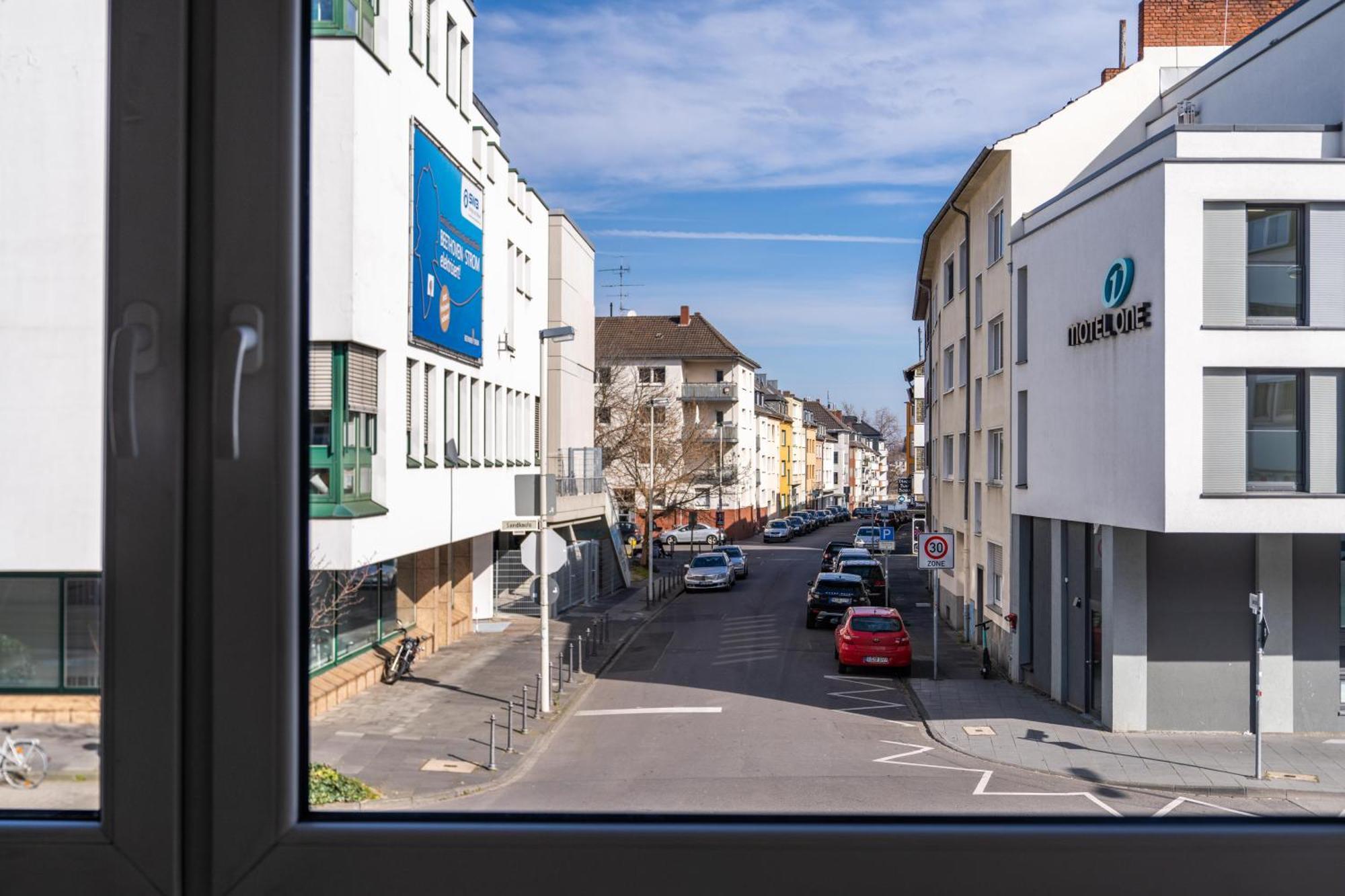Hotel 83 Bonn Esterno foto