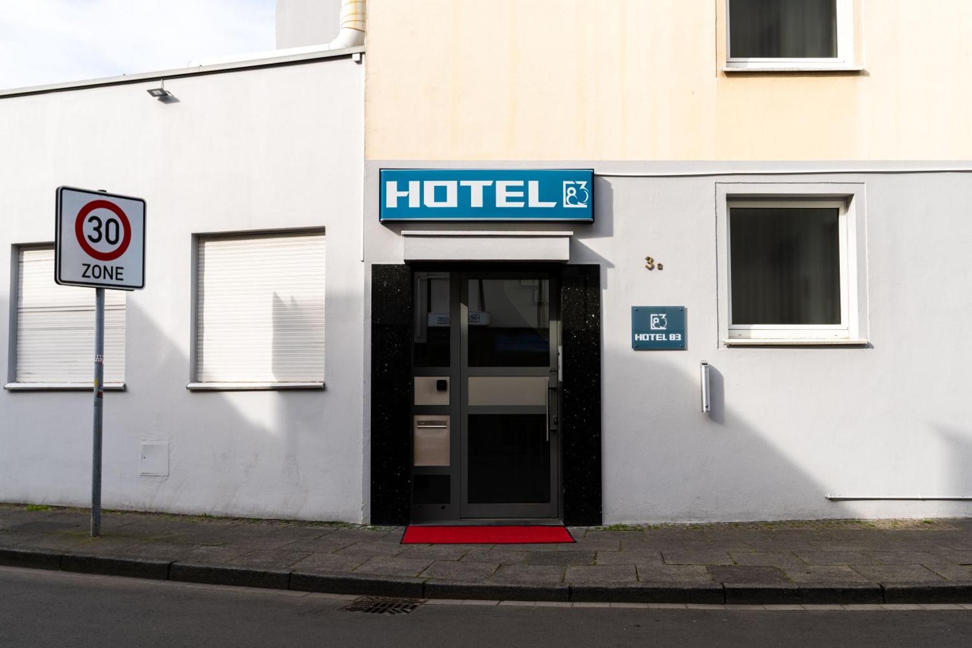 Hotel 83 Bonn Esterno foto